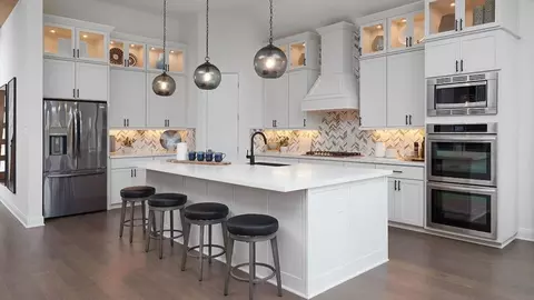 Kitchen - 123 Constitution Way, Kyle, TX 78640 photo 1 of 2