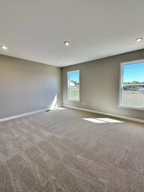 Bedroom - 3958 Circollo Dr, Covington, KY 41017 photo 1 of 1