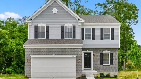 8762 Foxglove Ln, Cleves, OH 45002