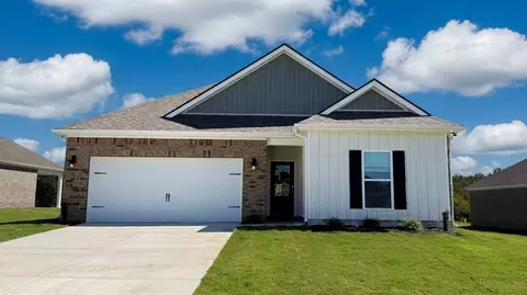 165 Kipling Dr, Oakland, TN 38060