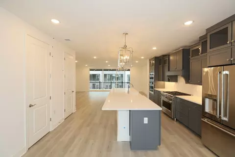 Kitchen - 14958 Deco Cir, Chantilly, VA 20151 photo 1 of 9