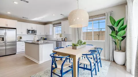 Dining - 1250 Thunderbolt Ln, Rialto, CA 92376 photo 1 of 2