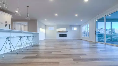 Living - 8774 Rosehaven Ln, Frederick, MD 21701 photo 2 of 4