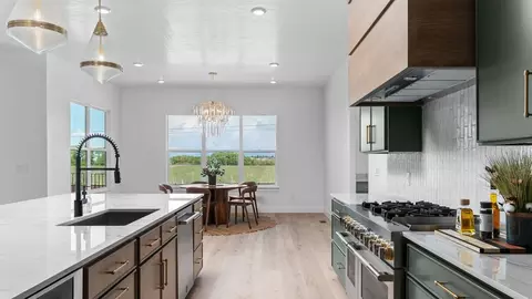 Kitchen - 718 N 1600 E, Salem, UT 84653 photo 1 of 7