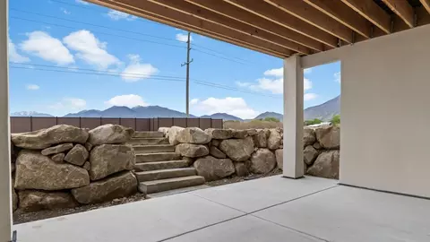 Exterior - 718 N 1600 E, Salem, UT 84653 photo 6 of 13