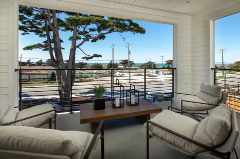 Exterior - 98 8th St, Marina, CA 93933 photo 3 of 6