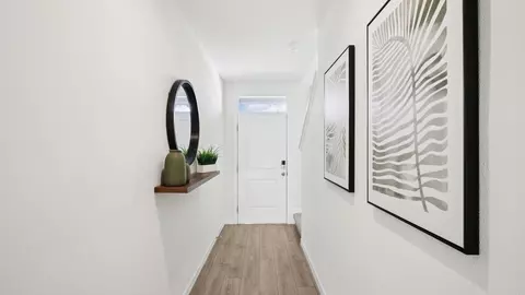 Entry Way - 931 Spotted Egret Loop, Ruskin, FL 33570 photo 1 of 4