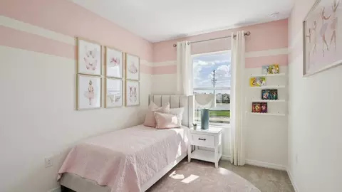 Bedroom - 931 Spotted Egret Loop, Ruskin, FL 33570 photo 3 of 3