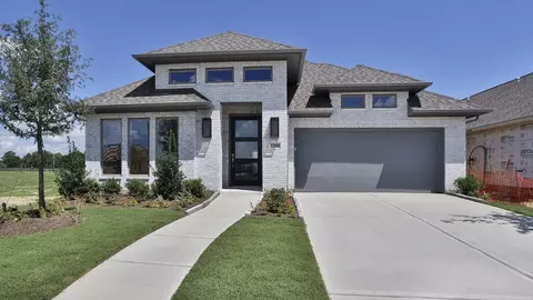 12330 Hudson Dr, Mont Belvieu, TX 77523