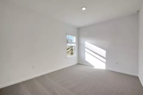 Bedroom - 48 Buffalo Ct, Saint Augustine, FL 32092 photo 3 of 10