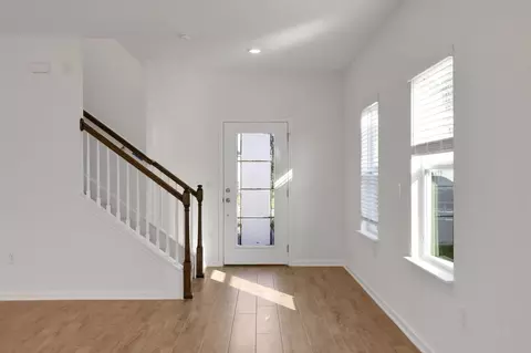 Entry Way - 48 Buffalo Ct, Saint Augustine, FL 32092 photo 1 of 4