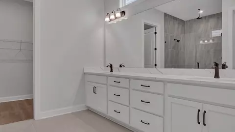 Bath - 3023 Lake Como Dr, Monroe, NC 28110 photo 1 of 6