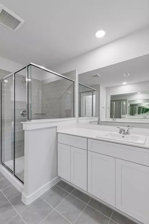 Bath - 804 Rockcloud Dr, Haslet, TX 76052 photo 2 of 10