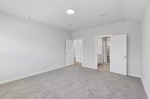 Bedroom - 804 Rockcloud Dr, Haslet, TX 76052 photo 5 of 19