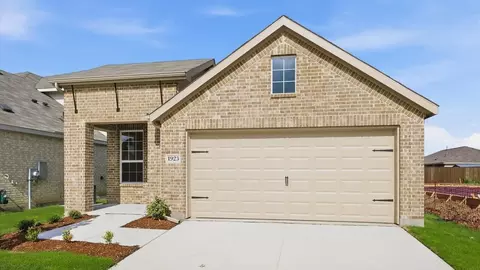 1923 Long Pond Trl, Forney, TX 75126