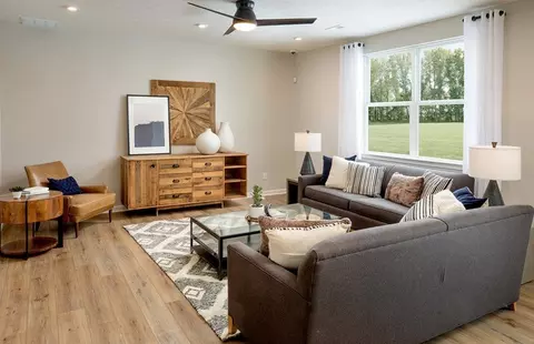 Living - 362 Rye St, Galloway, OH 43119 photo 1 of 1