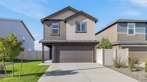 6440 Polar Dr, Pasco, WA 99301