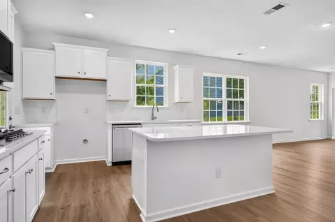 Kitchen - 8536 Norman Forest Rd, Lancaster, SC 29720 photo 5 of 10
