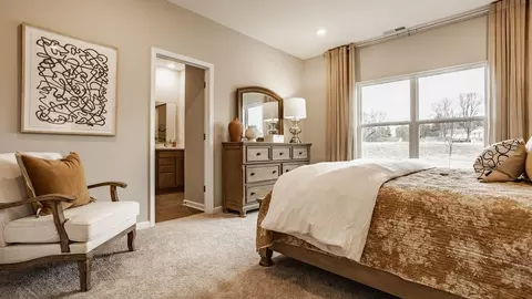 Bedroom - Arrowhead Dr, Piqua, OH 45356 photo 1 of 15