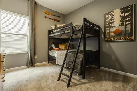 Bedroom - Arrowhead Dr, Piqua, OH 45356 photo 4 of 15