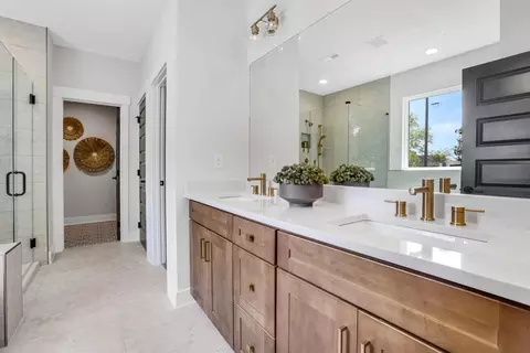 Bath - 1205 Cricket St, Elon, NC 27244 photo 1 of 3