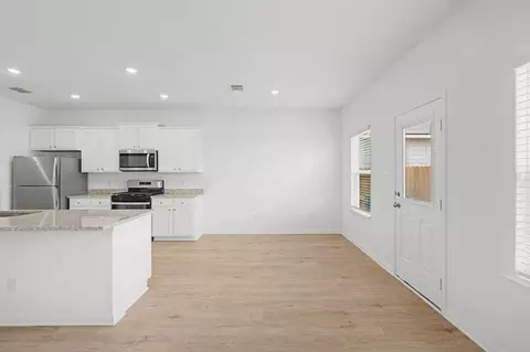 Living - 275 Aplite Pass, Maxwell, TX 78656 photo 2 of 2