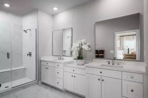 Bath - 43791 Metro Ter, Ashburn, VA 20147 photo 3 of 3