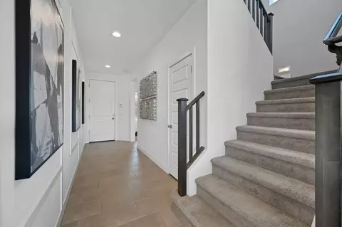 Entry Way - 10851 E Tahoe Ave, Mesa, AZ 85212 photo 3 of 12