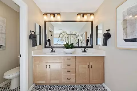 Bath - 10851 E Tahoe Ave, Mesa, AZ 85212 photo 11 of 13