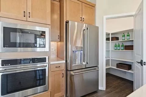 Kitchen - 10851 E Tahoe Ave, Mesa, AZ 85212 photo 15 of 15