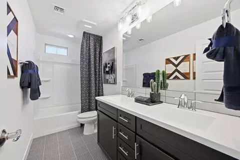 Bath - 10851 E Tahoe Ave, Mesa, AZ 85212 photo 9 of 13