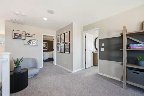 Entry Way - 10851 E Tahoe Ave, Mesa, AZ 85212 photo 11 of 12