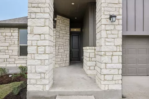 Exterior - 168 Rieber Rd, Kyle, TX 78640 photo 5 of 13