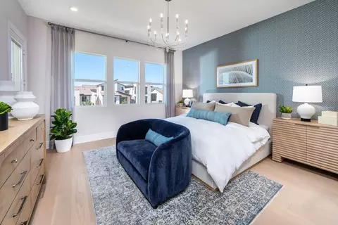 Bedroom - 105 Luna Rose, Irvine, CA 92618 photo 9 of 13