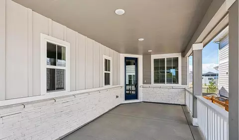 Exterior - 2131 S Irvington St, Aurora, CO 80018 photo 2 of 2