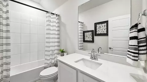 Bath - 408 Epiphany Ln, Lavon, TX 75166 photo 5 of 6