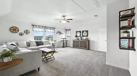 Entry Way - 408 Epiphany Ln, Lavon, TX 75166 photo 6 of 8