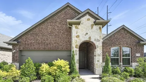 Exterior - 408 Epiphany Ln, Lavon, TX 75166 photo 2 of 7