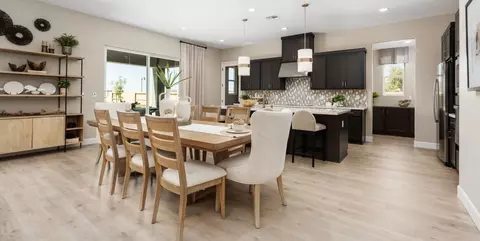 Dining - Roeben St & Whitendale Ave., Visalia, CA 93277 photo 3 of 3