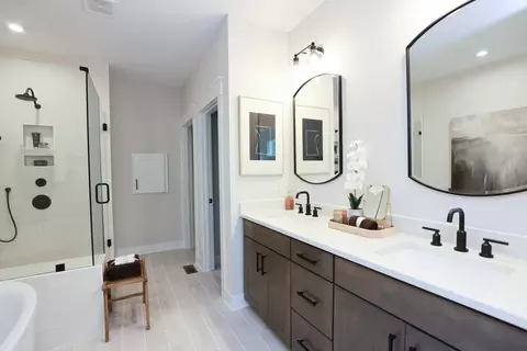 Bath - 3726 Rocketts Ridge Dr, Sandy Hook, VA 23153 photo 5 of 12