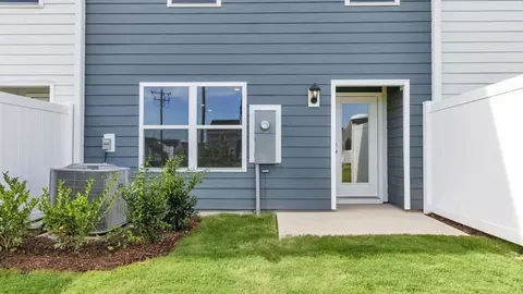 Exterior - 568 Stream Walk Xing, Wendell, NC 27591 photo 7 of 14