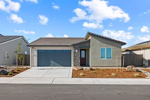 Exterior - 1284 Winterhart St, Galt, CA 95632 photo 3 of 9
