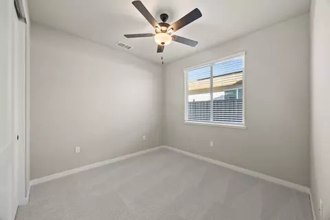 Bedroom - 1284 Winterhart St, Galt, CA 95632 photo 4 of 6