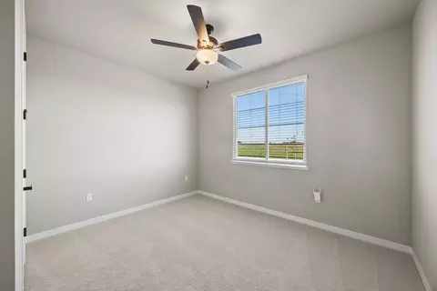 Bedroom - 1284 Winterhart St, Galt, CA 95632 photo 5 of 6