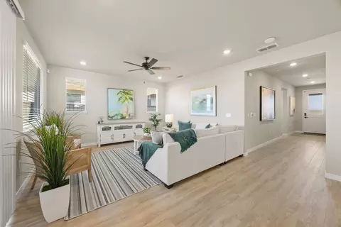Entry Way - 1284 Winterhart St, Galt, CA 95632 photo 1 of 2