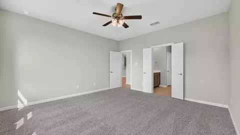 Bedroom - 15044 Elite Dr, Aledo, TX 76008 photo 2 of 17