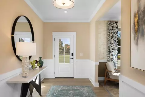 Entry Way - 5175 Brookfield Ln, Monroe, OH 45044 photo 1 of 2