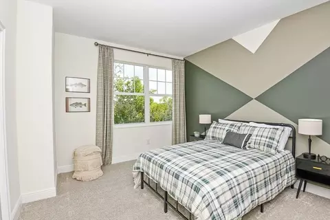 Bedroom - 108 Buddy Ct, Seffner, FL 33584 photo 4 of 5