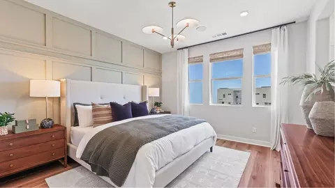 Bedroom - 1088 Hummingbird Pl, Montebello, CA 90640 photo 1 of 6