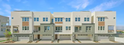 Exterior - 1088 Hummingbird Pl, Montebello, CA 90640 photo 3 of 5